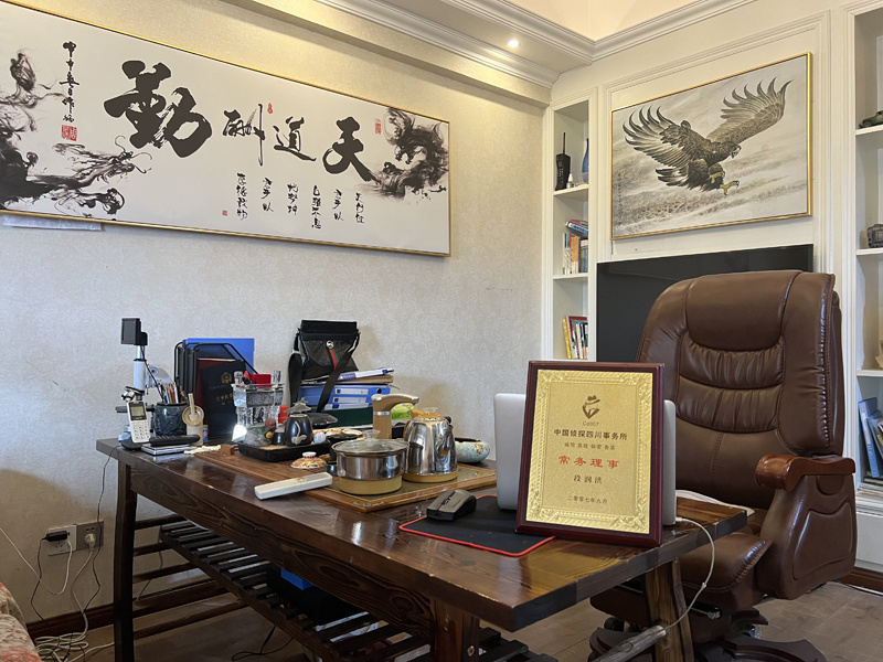 广陵区取证公司解析婚内出轨对家庭的影响